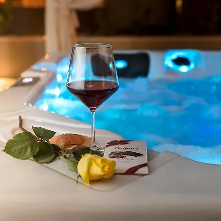 Family Apartment Dubrovnik - Private Jacuzzi Terrace, Private Parking Exterior photo